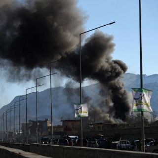 Ataques talibanes en Kabul suman 24 muertos y 55 heridos