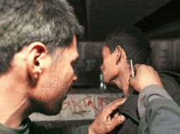 En todos los consulados de México del país vecino se han repartido folletos sobre el consumo de drogas. SUN / ARCHIVO