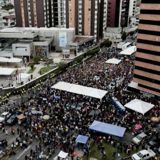 Concluye proceso de escrutinio de comicios en Ecuador