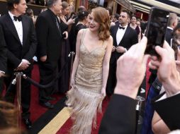 El vestido, al estilo de los años 20, fue diseñada por Riccardo Tisci. AP / ARCHIVO