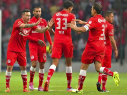 La escuadra del Toluca celebra después del gol de  Luis Triverio al minuto 72. MEXSPORT / I. Ortiz