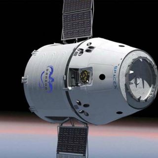 'Dragón', la nave que llevará turistas a la Luna