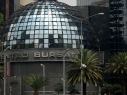 El mercado accionario nacional concluyó a con  pérdidas y ubicó al IPC con baja. NTX / ARCHIVO