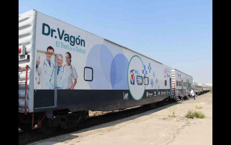 La clínica ambulante es operada por Ferromex y recorre la República con 14 vagones adaptados como consultorios. TWITTER / @CrucesMada