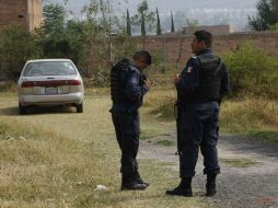 La Policía de Investigación Criminal recupera las bolsas con cuerpos. EL INFORMADOR / ARCHIVO