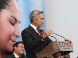 El mandatario capitalino insiste que se analizará el cumplimiento de la ex delegada de Magdalena Contreras en el servicio público. TWITTER / @ManceraMiguelMX