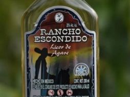 La firma creada por Armando Corona tiene varias marcas como el agave Rancho Escondido y el Mezcalito de Tonaya. ESPECIAL /