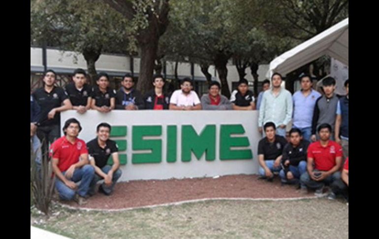 El torneo de robótica RobComp 2017 fue organizado por alumnos de la Escuela Superior de Ingeniería Mecánica. ESPECIAL / tecnm.mx