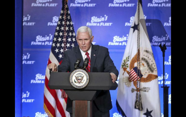 Los correos son de cuentas oficiales y de la cuenta privada que Mike Pence usaba para asuntos oficiales. AP / A. Wahl