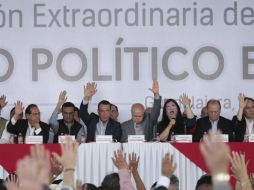 Militantes del PRI Jalisco celebraron una Sesión Extraordinaria por el 88 aniversario de la fundación del partido. EL INFORMADOR / F. Atilano