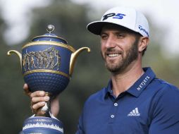 Johnson termina con 270 impactos totales (14 bajo par). AP / C. Palma