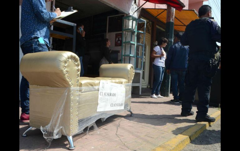 Dentro del operativo se supervisaron 52 negocios que se dedican a la venta de muebles para el hogar. ESPECIAL / Ayuntamiento de Tonalá