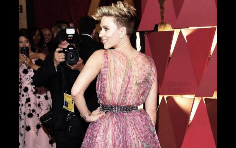 Señalan que tras su ruptura habían acordado de manera informal el tiempo que pasarían con su hija. INSTAGRAM / seriouslyscarlett