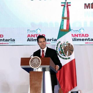 En ANTAD, Peña Nieto destaca récord de empleo en febrero