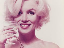 Marilyn Monroe, celebridad de los años cincuenta creó tendencias en su época, para resaltar su silueta. AP / ARCHIVO