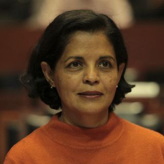 Faltas de diputados requiere revisión a fondo: Corona Nakamura