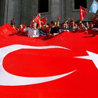 Turquía podría prolongar su estado de emergencia