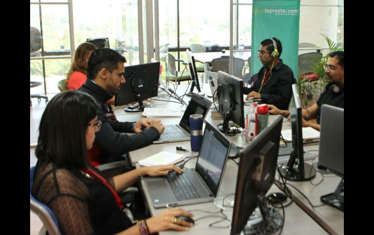 Internet ha revolucionado el acceso y el manejo de la información para los inversionistas. EL INFORMADOR / ARCHIVO