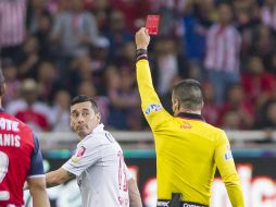 El atacante de Toluca dice  que no fue ''intencional'' su entrada sobre el ''Conejito''; espera castigo por tres partidos. MEXSPORT / ARCHIVO