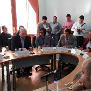 Aprueban juicios políticos contra magistrado Barba