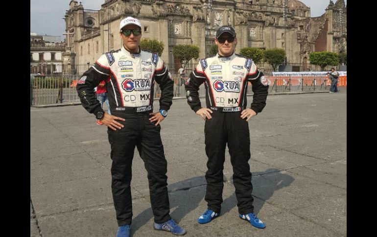El equipo conformado por Pancho Name y Armando Zapata se dice orgulloso representante del País en el tan esperado evento mundial. ESPECIAL /