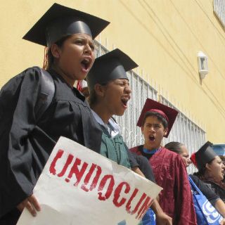 Demócratas denuncian asedio oficial contra ‘dreamers’