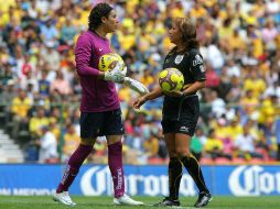Virginia Tovar fue la primera mujer árbitro en la Primera Divisón mexicana. MEXSPORT / J. Reyes