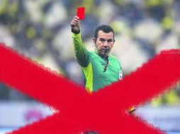 Los árbitros esperaban que se sancionaran de manera ejemplar las agresiones de Enrique Triverio y Pablo Aguilar. MEXSPORT /