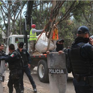 Tras protesta, prometen diálogo para avanzar en obras de El Deán