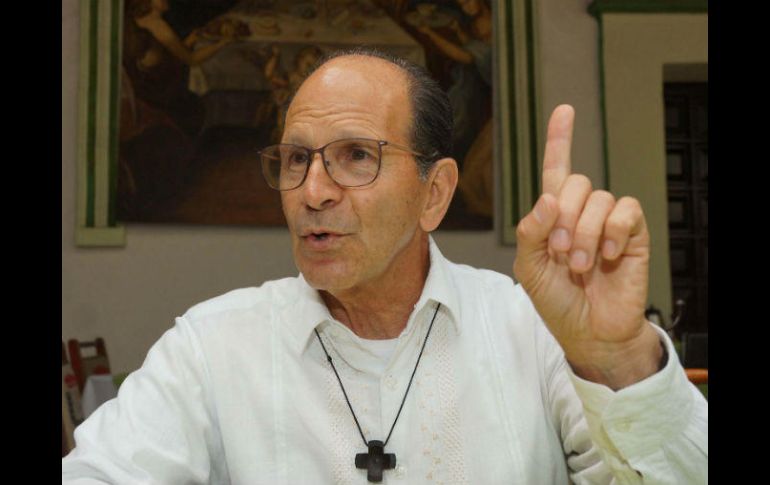 El religioso aseguró que con su postulación representará a aquellas personas solidarias que ayudan a los indocumentados. SUN / ARCHIVO