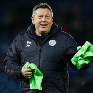 Leicester confirma a Shakespeare hasta final de temporada