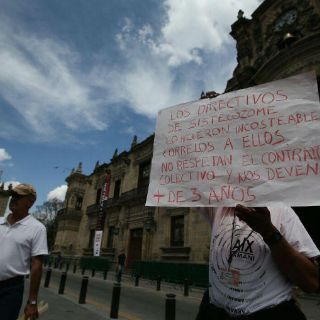 Empleados del Sistecozome piden empleos o liquidación de ley