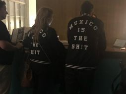 'Cómo es posible qué un hotel mexicano reciba a este tipo de gente que insulta a nuestro país', tuiteó. TWITTER / @lariostanian