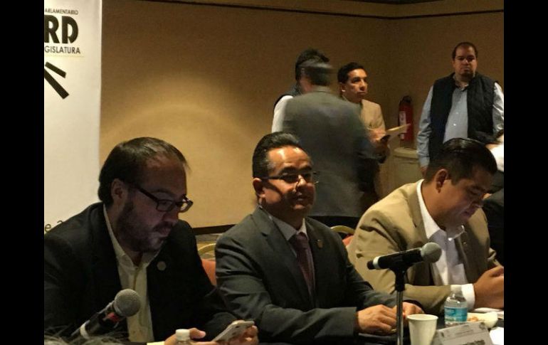 La decisión fue dada a conocer en la cuarta reunión plenaria rumbo al inicio del periodo ordinario de sesiones. TWITTER / @leonel_luna