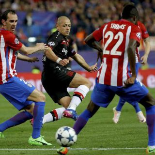 Atlético de Madrid elimina de Champions a 'Chicharito' y Leverkusen