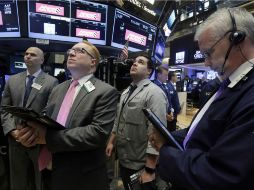 Los inversores cerraron la sesión apostando decididamente por las compras después del segundo ajuste monetario en tres meses. AP / ARCHIVO