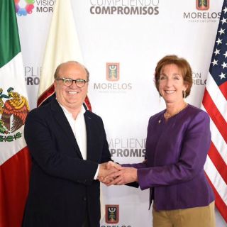 EU y México tienen relación de familia, afirma Roberta Jacobson
