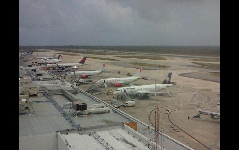 ASUR administra los puertos aéreo de Cancún, Mérida y Veracruz. TWITTER / @ASURMexico