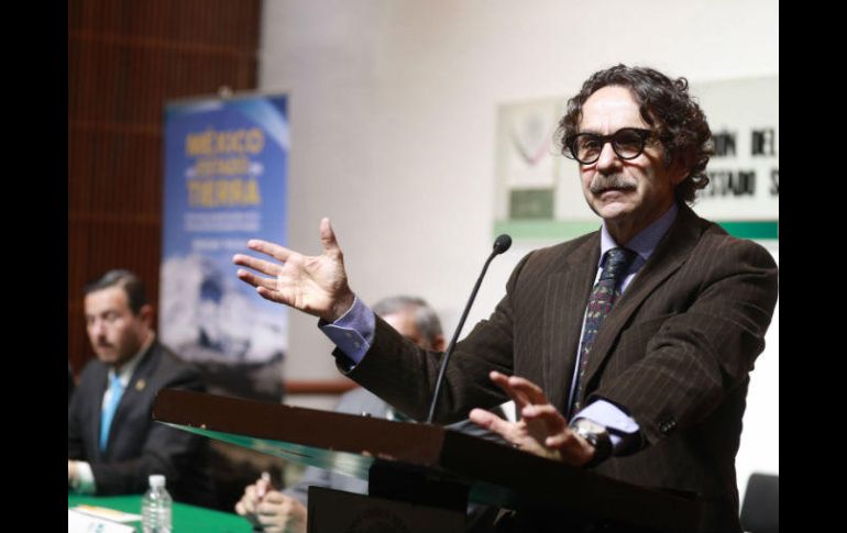 De contender en comicios presidenciales, lo hará como ciudadano, indica Gabriel Quadri. SUN / A. Leyva