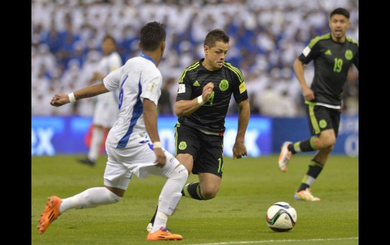 Javier Hernández, entre los jugadores convocados. SUN / ARCHIVO