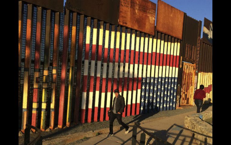 En días pasados, la empresa ya había dicho que no ha participado en ninguna licitación del proyecto. AP / ARCHIVO