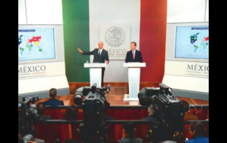 Conferencia de José Calzada (Sagarpa) y Eduardo Sánchez, vocero del Gobierno de la República. CUARTOSCURO  /