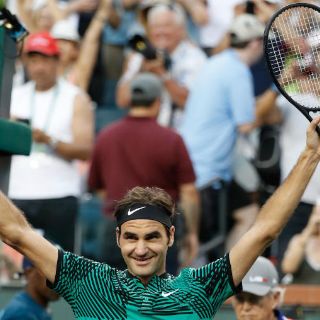 Federer avanza en Indian Wells por retiro de Kyrgios