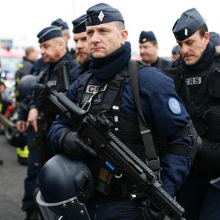 Aeropuerto parisino reinicia sus actividades tras incidente