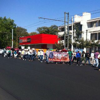 Conmemoran Expropiación Petrolera con marcha contra gasolinazo