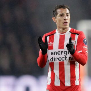 El PSV se impone al Vitesse con asistencia de Andrés Guardado