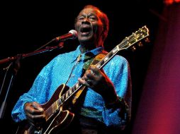 Chuck Berry fue uno de los grandes padrinos y fundadores del rock gracias al tema 'Maybellene'. EFE / ARCHIVO