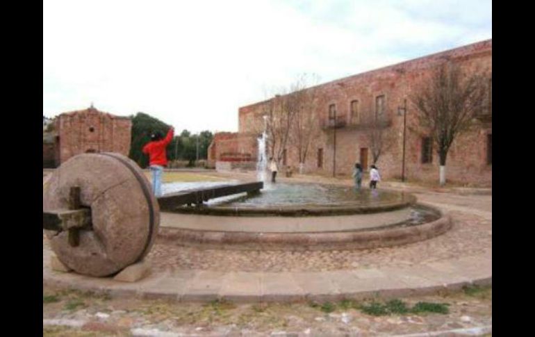 El Centro Platero fue inaugurado el 16 de junio de 1988. ESPECIAL /