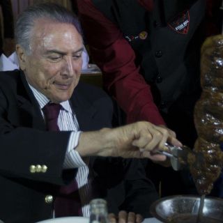 El escándalo de la carne no apta para consumo atraganta a Temer