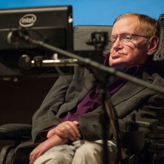 Stephen Hawking teme no ser bien acogido en el EU gobernado por Trump